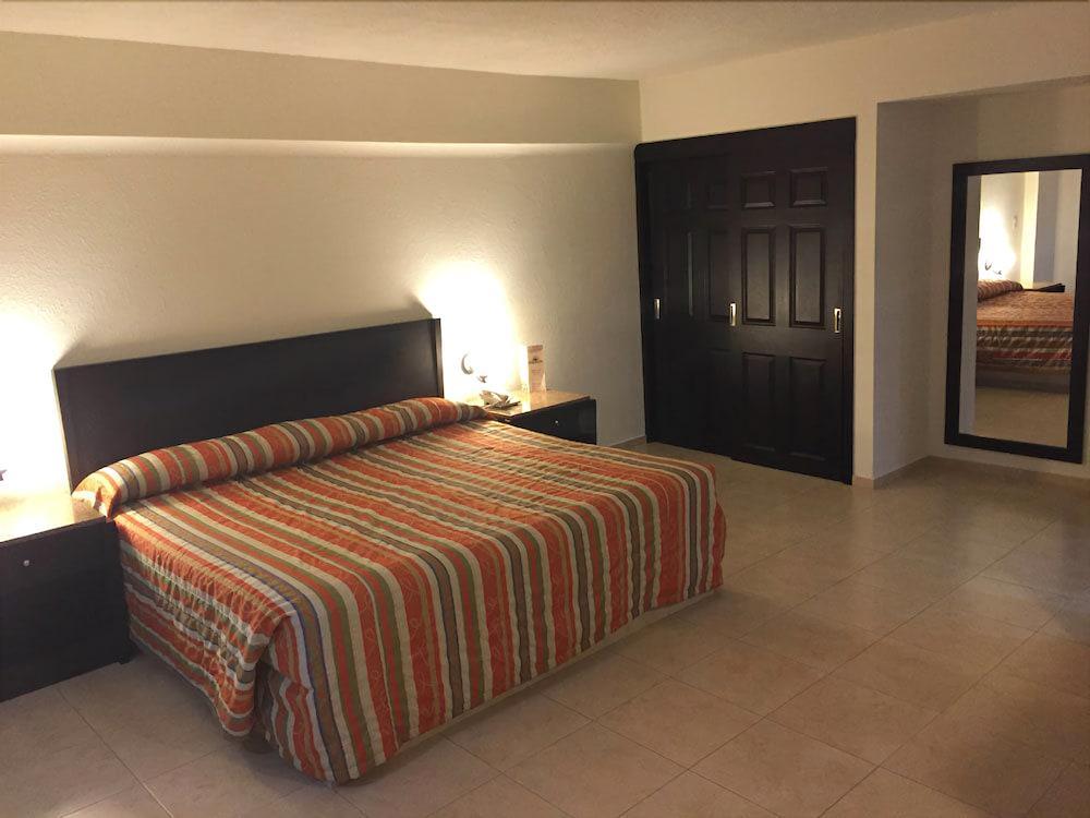 Hotel Plaza Del Sol Hermosillo Exterior photo